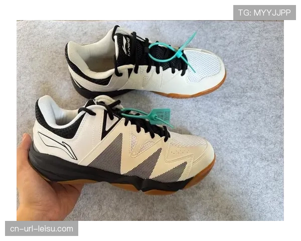 产业观察：运动装备商推出新款球鞋，强调有助于防守球员的急停与变向。